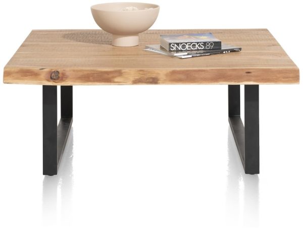 LIVING, Kaffiborð + / - 100 x 100 sm.